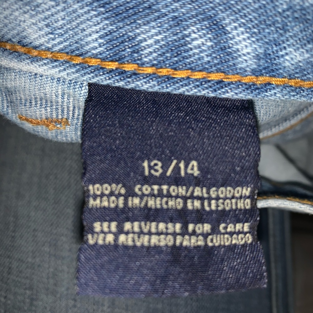 Vintage High-Rise Denim Shorts - Picture 5 of 5